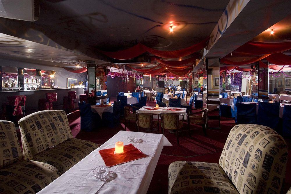Jewels La Perla Hotel Хургада Екстериор снимка